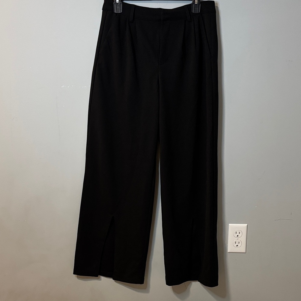 Sale! 5/$25 Women's Black Straight Leg Pants Slimming Business Casual Skater